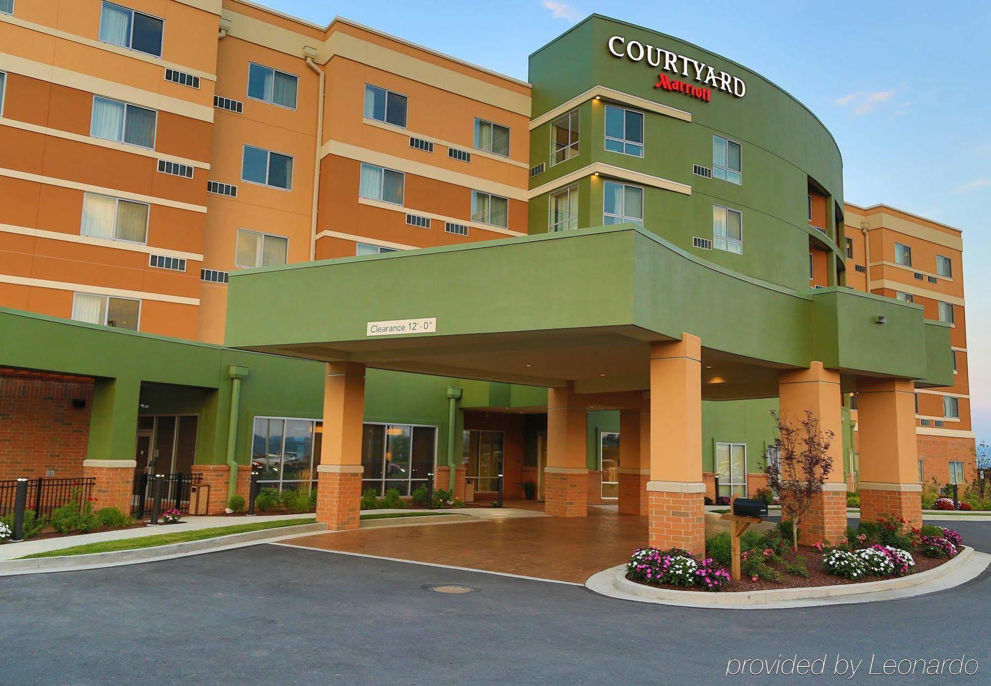 Courtyard By Marriott Morgantown Hotel Exterior photo